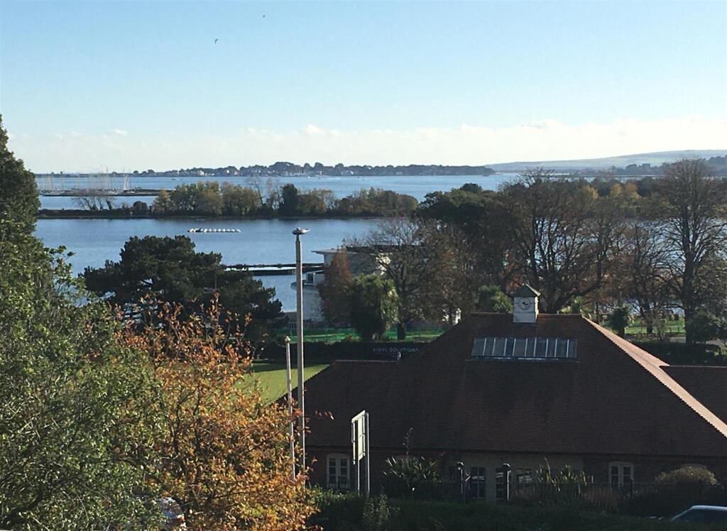 View from balcony2.jpg