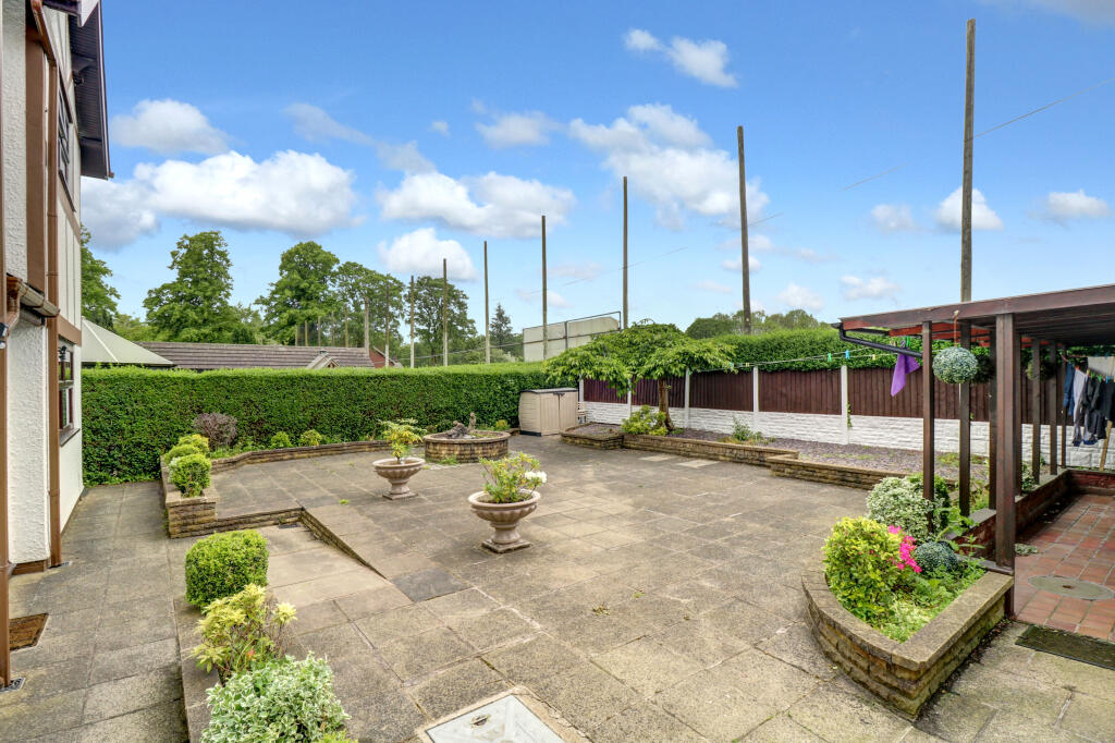 Exterior-Rear-1.3-1-1