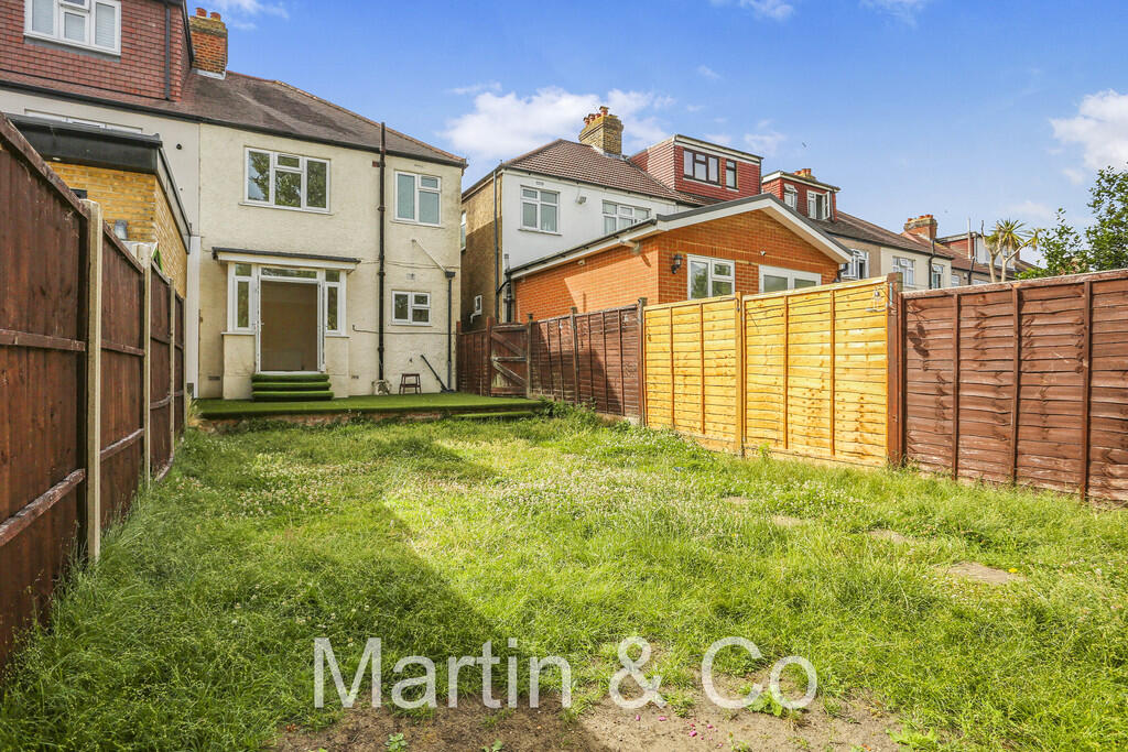 1494137015 - 77 C...