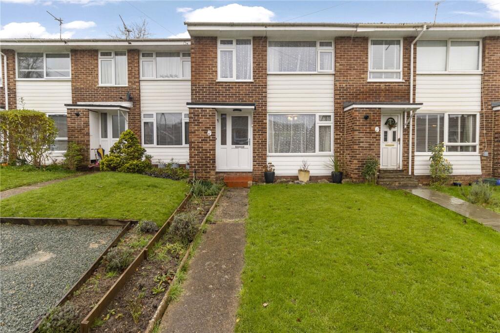 Harcourt Close, Uckfield, East Sussex, TN22