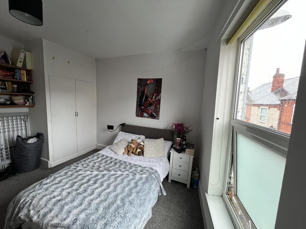 8 Rosemary Lane - Bed2(1).jpg