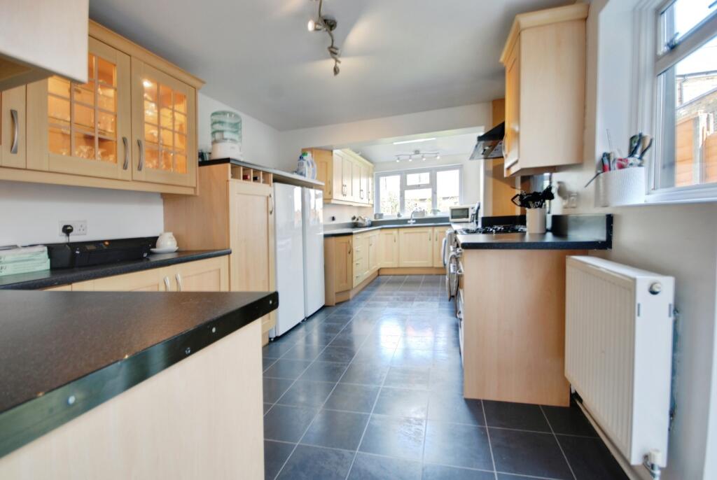 pbox-kitchen-318771.jpg
