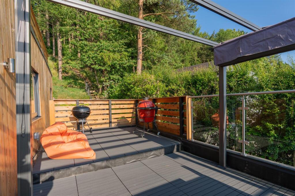 Larch Hill-122.jpg