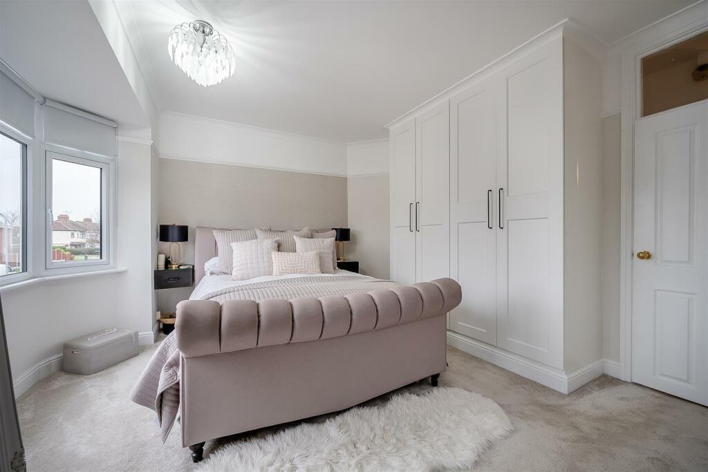 8627610-interior31.jpg