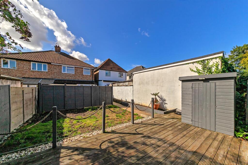 403HatfieldRoad-21.jpg