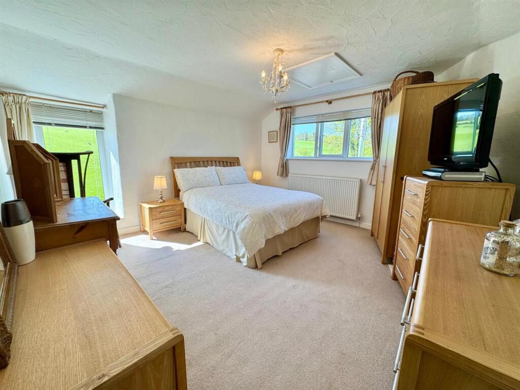 PHOTO-2025-05-07-11-55-17 (1).jpg