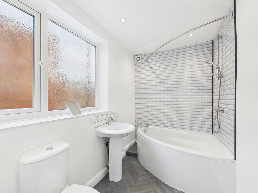 CAM01835G0-PR0317...