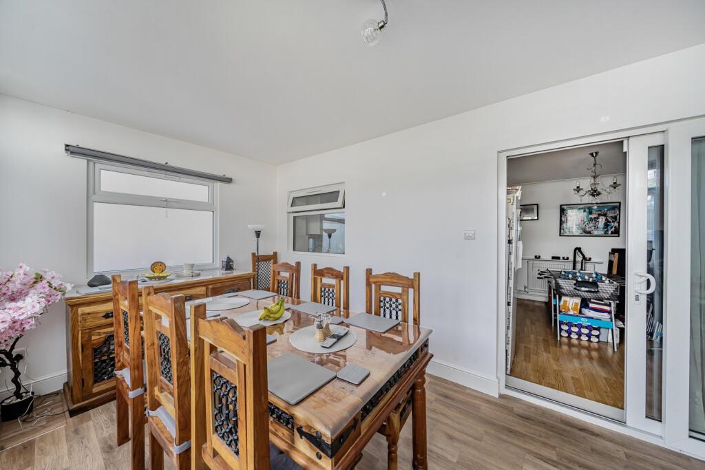 Davidson Frost-Wellings, DFW, Merlin Crescent, Edg