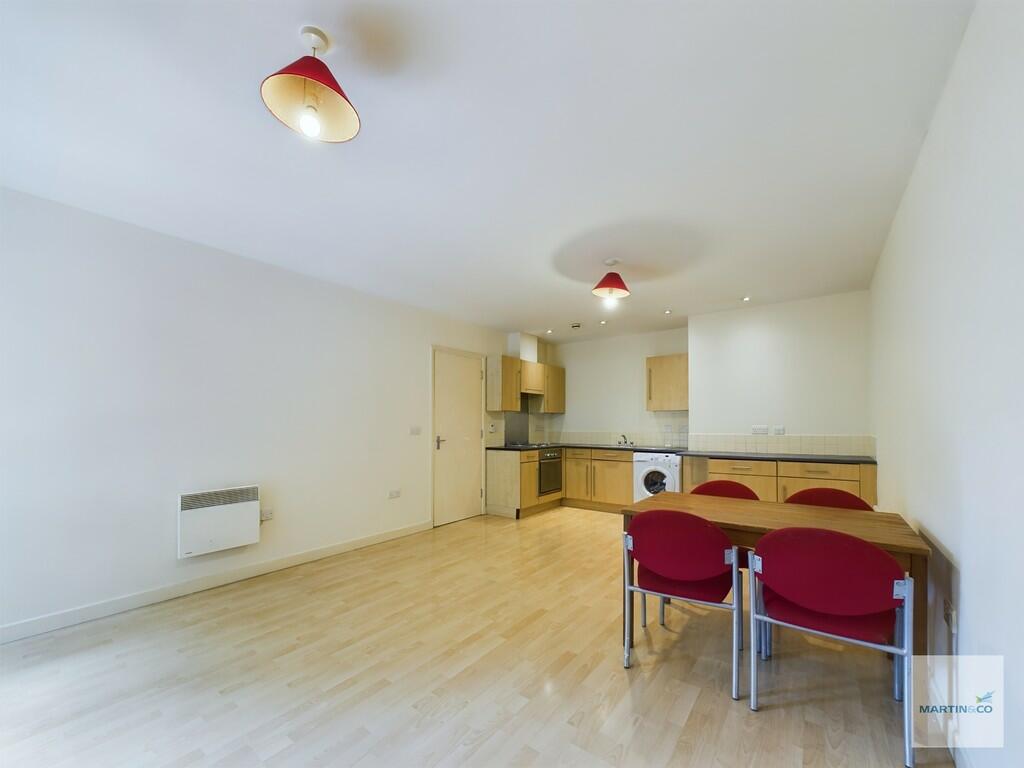 CAM03394G0-PR0144...