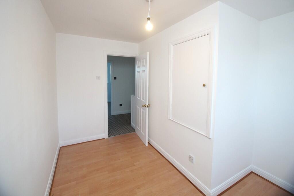 Fifth Bedroom 