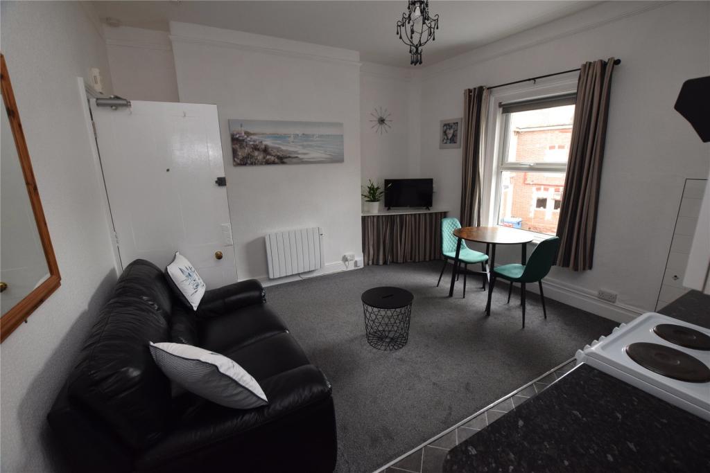 Flat 6