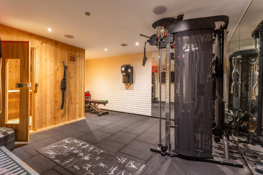 gym b