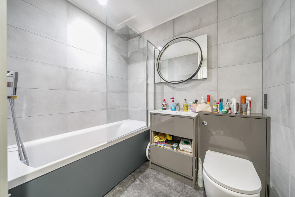 1370457-15-68f661...