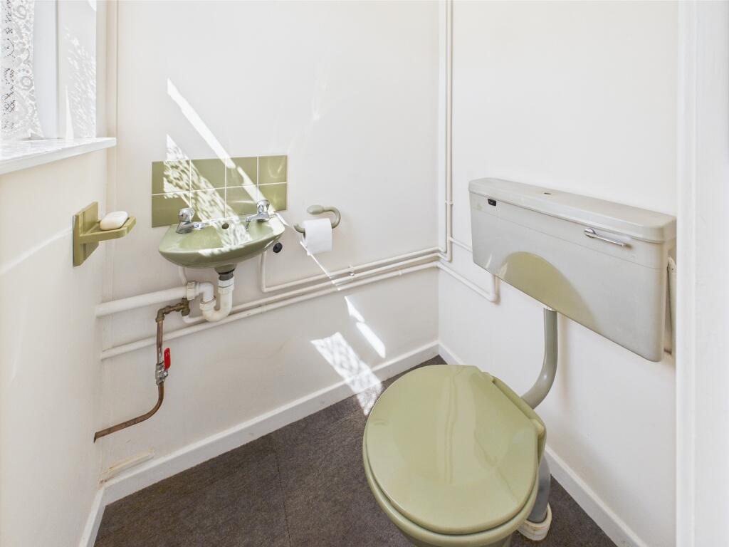 Ground Floor WC