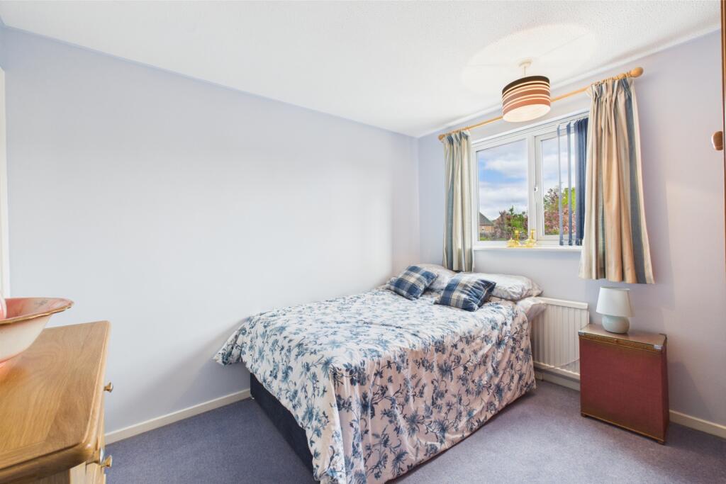 CAM03162G0-PR0269-STILL035