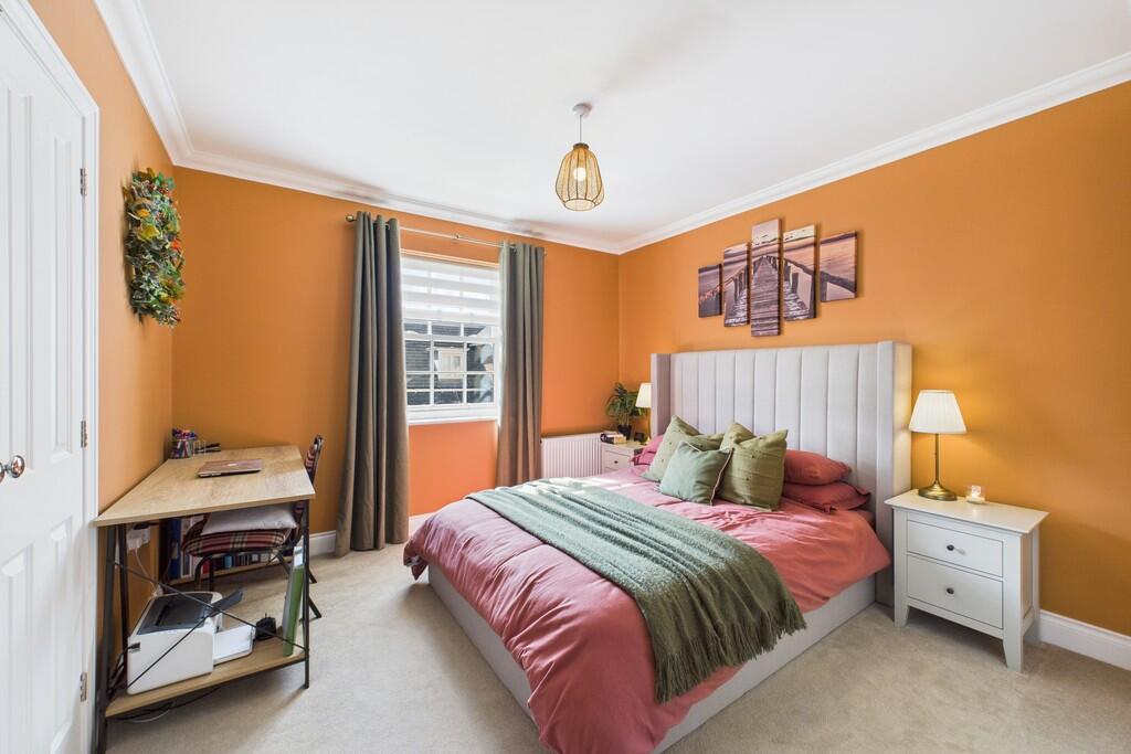 CAM01689G0-PR0489...