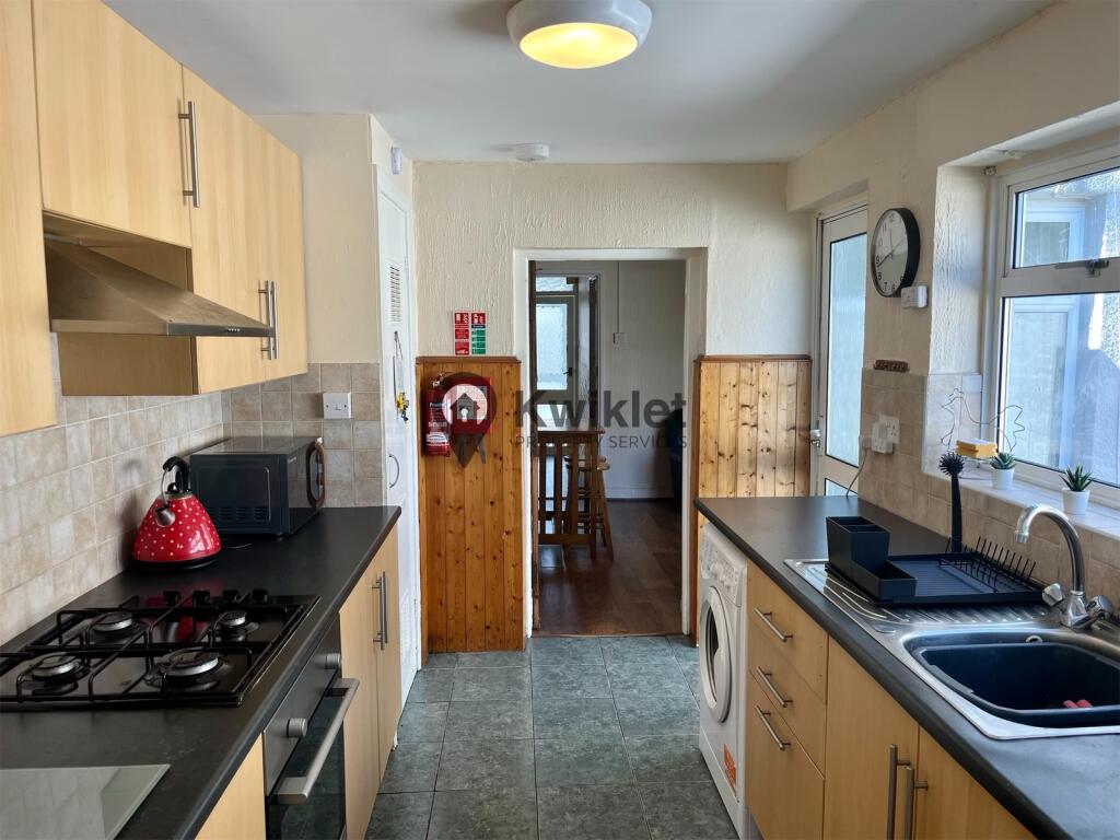 eZy Watermark_16-11-2023_07-23-10-5010pm