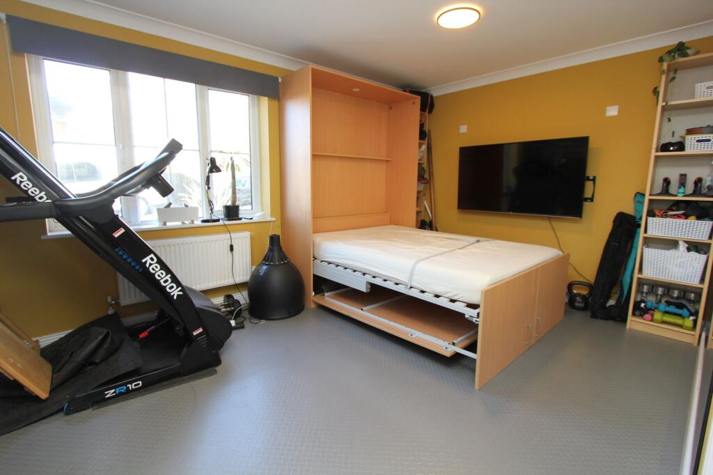 Office/Gym/Bedroom Five