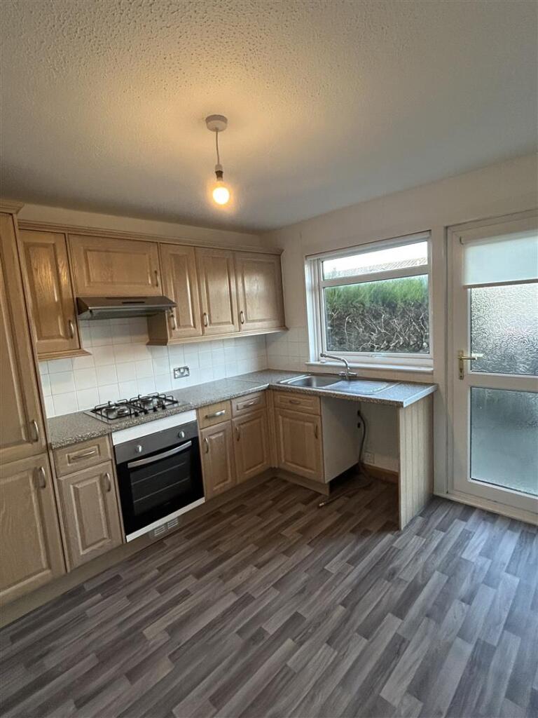 24 Duncan Court kitchen new.jpeg