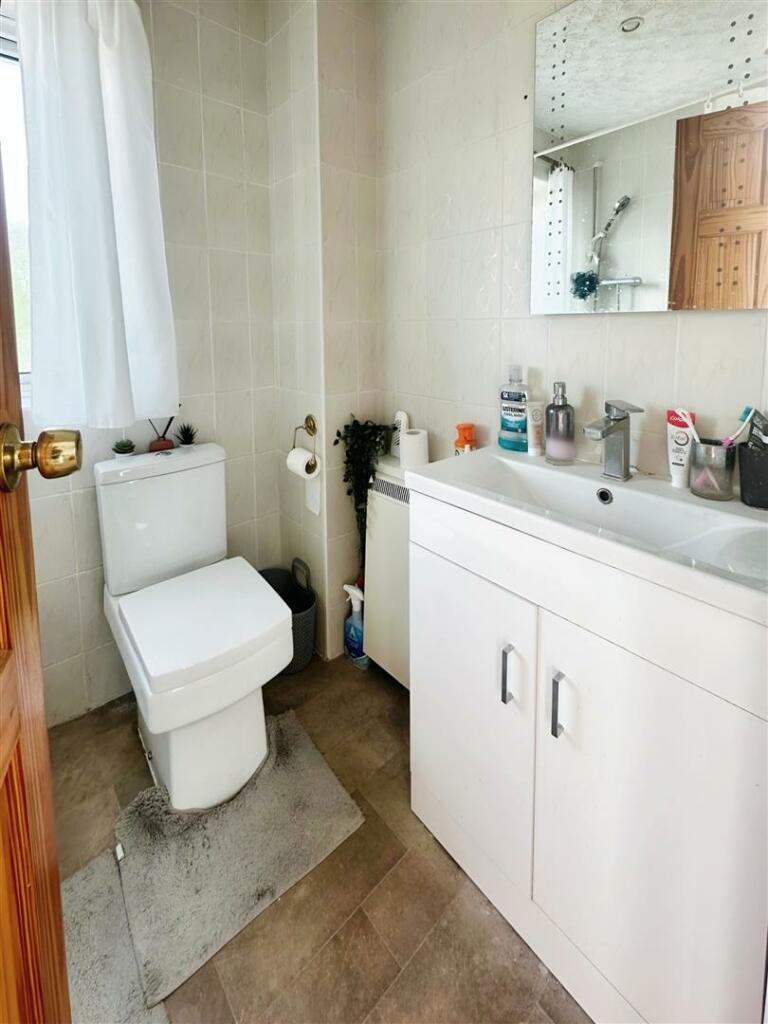 074512e6-bath.jpg