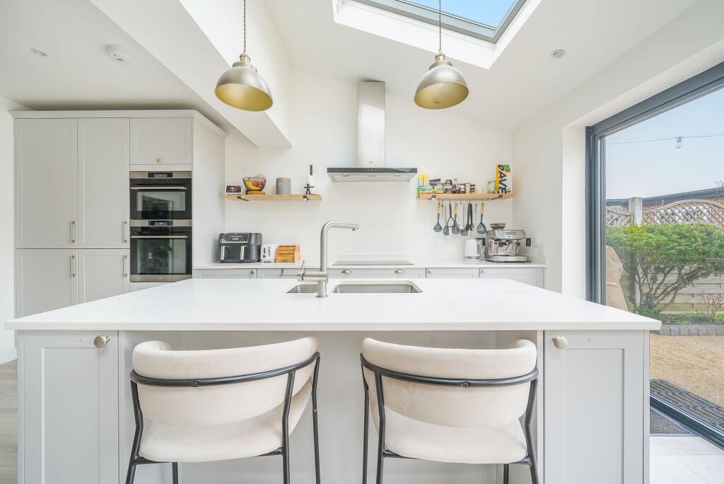 Kitchen Diner Island