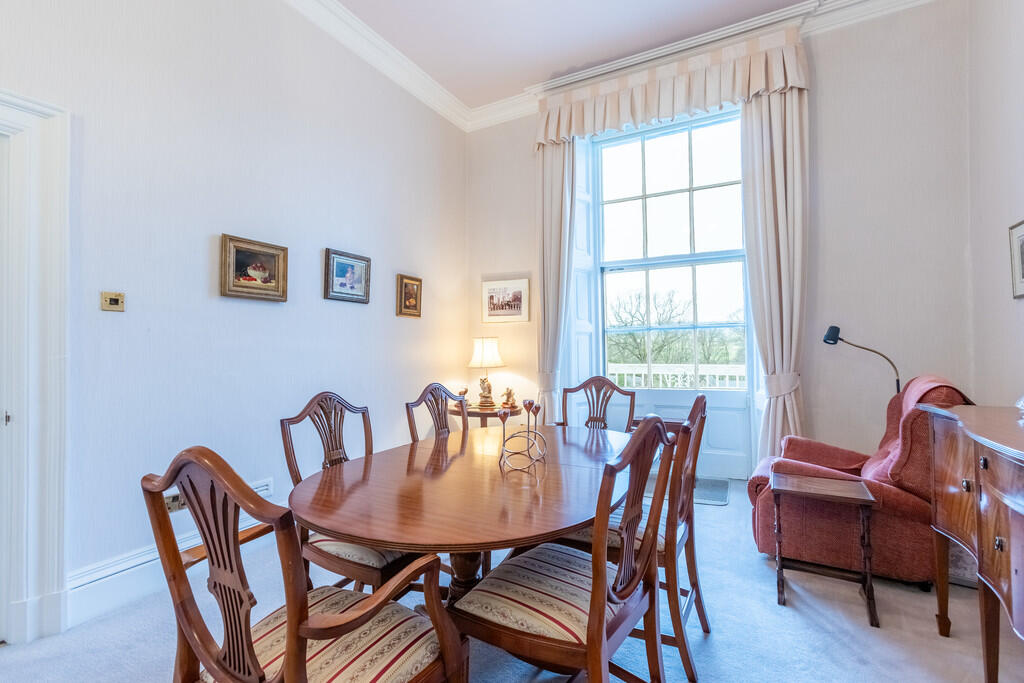 Bedroom Two/Dinin...