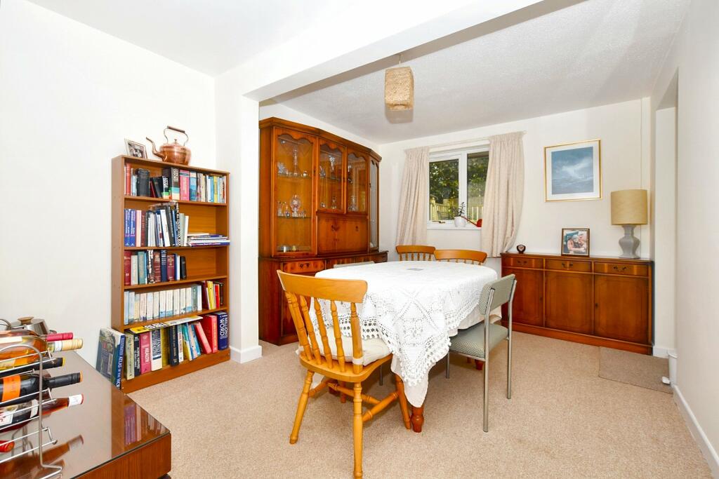 Bedroom/Reception Rm