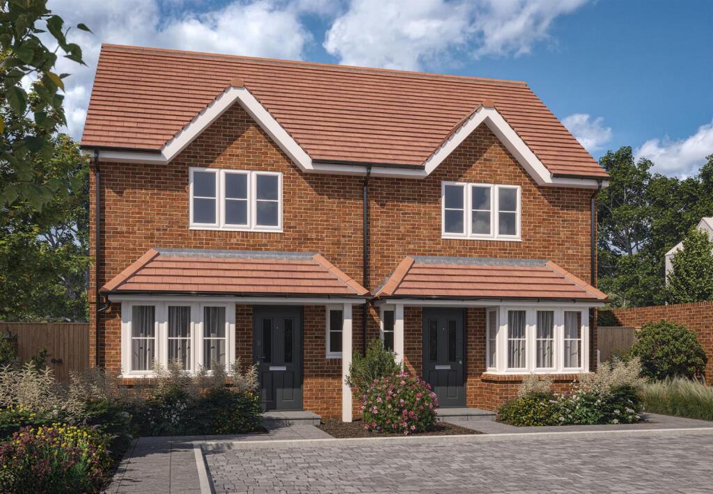 Old Bath Road, Charvil, Reading, Berkshire, RG10