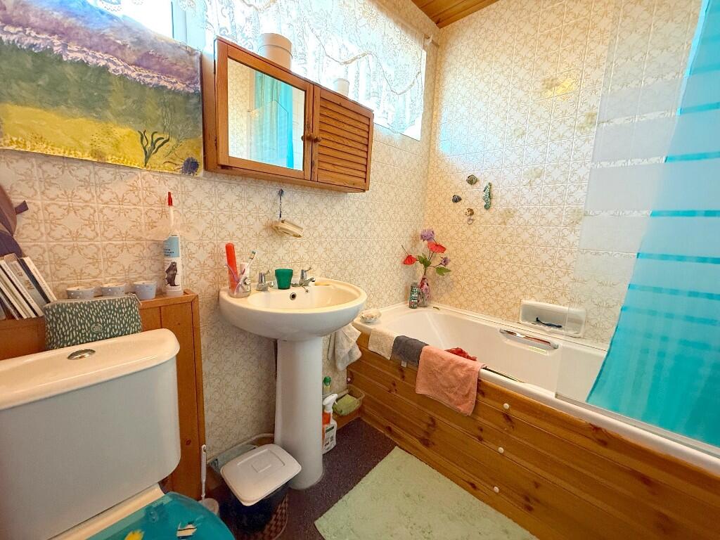 Coombe Rise, Oadby, Leicester, LE2