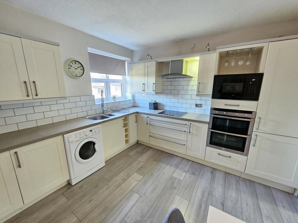 Thumbnail_20231201_122330