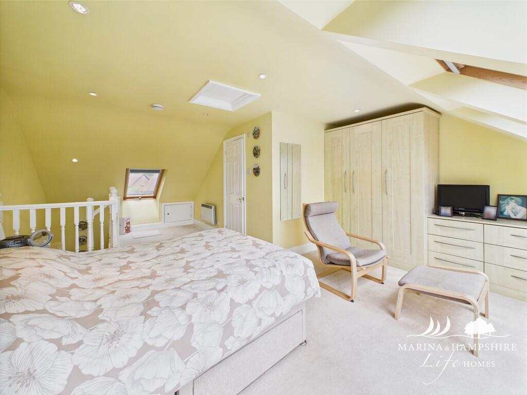 CAM03691G0-PR0054...