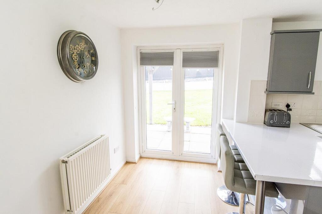 (Breakfast Area Photo)