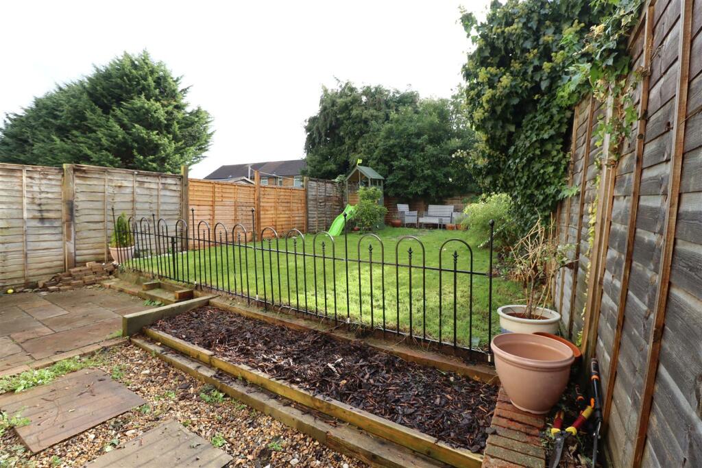 Garden (2).JPG