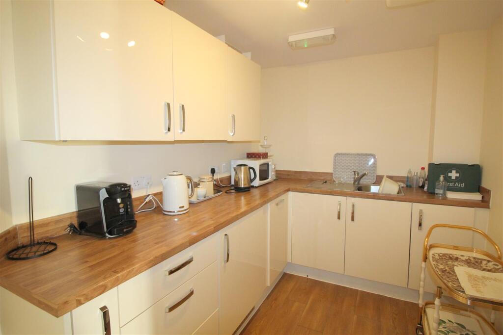 Communal Entrance Area