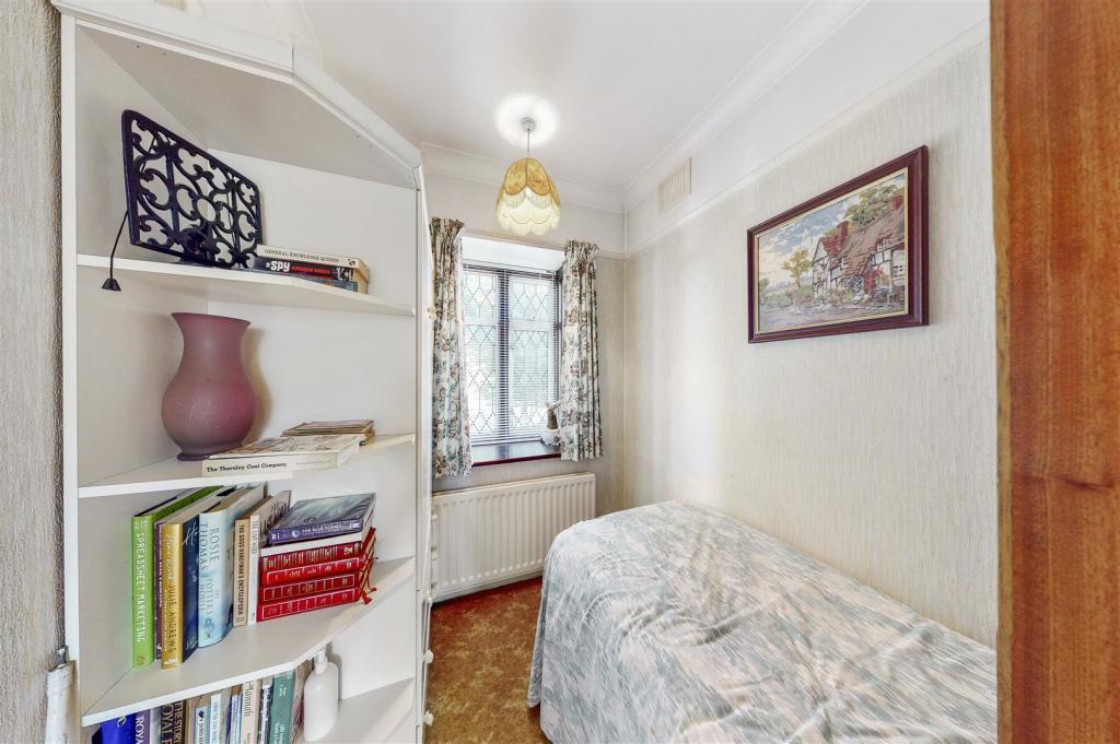 210 Carlton Avenue West - NHsw1ZXPMGwahnaO0SXJ.jpg