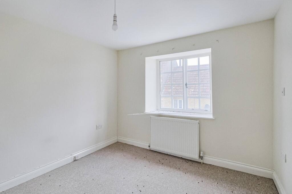 1 Crown Mews, South Street, Crewkerne, Somerset, TA18 8DB