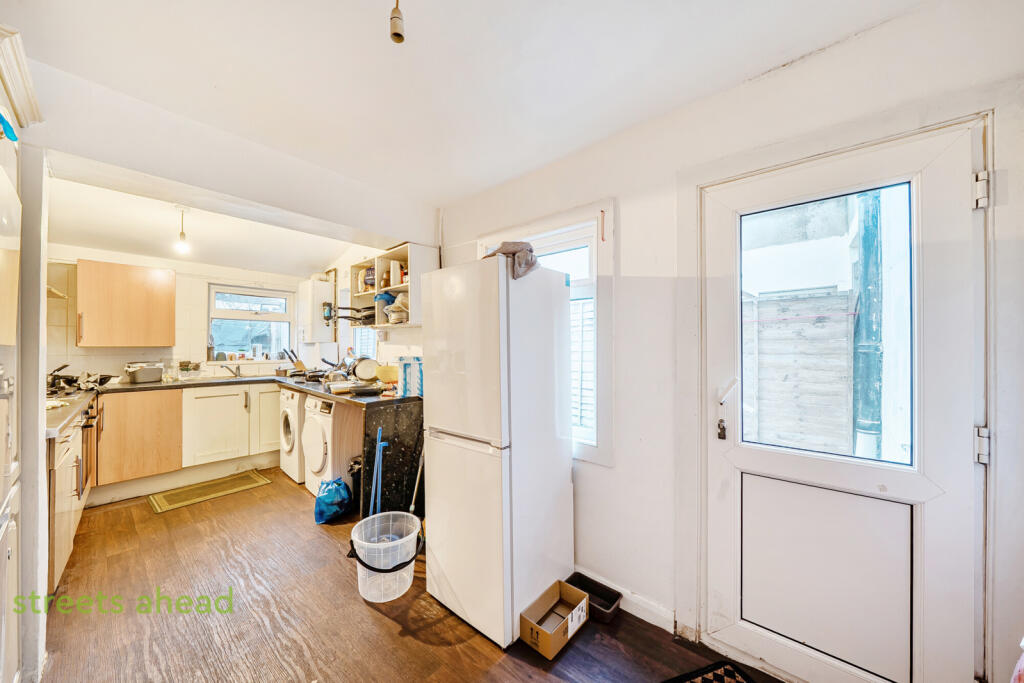 b0d71004-d808-451...