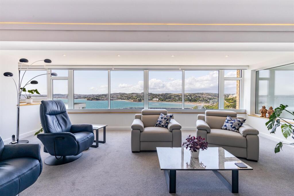 A03 - B5 Shirley Towers Vane Hill Road - 250714.jp