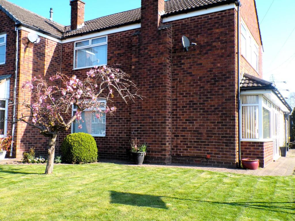 LeicesterRd86gdn3.JPG