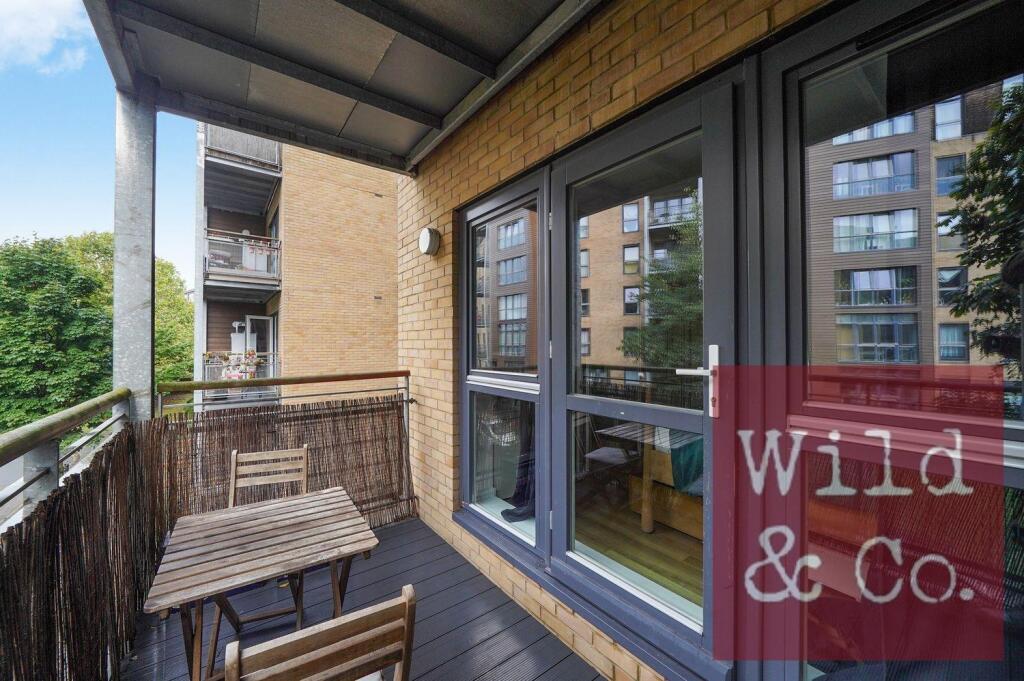 , Fenland House - 5AxgH5RSB8sM0kuYww9e.jpg