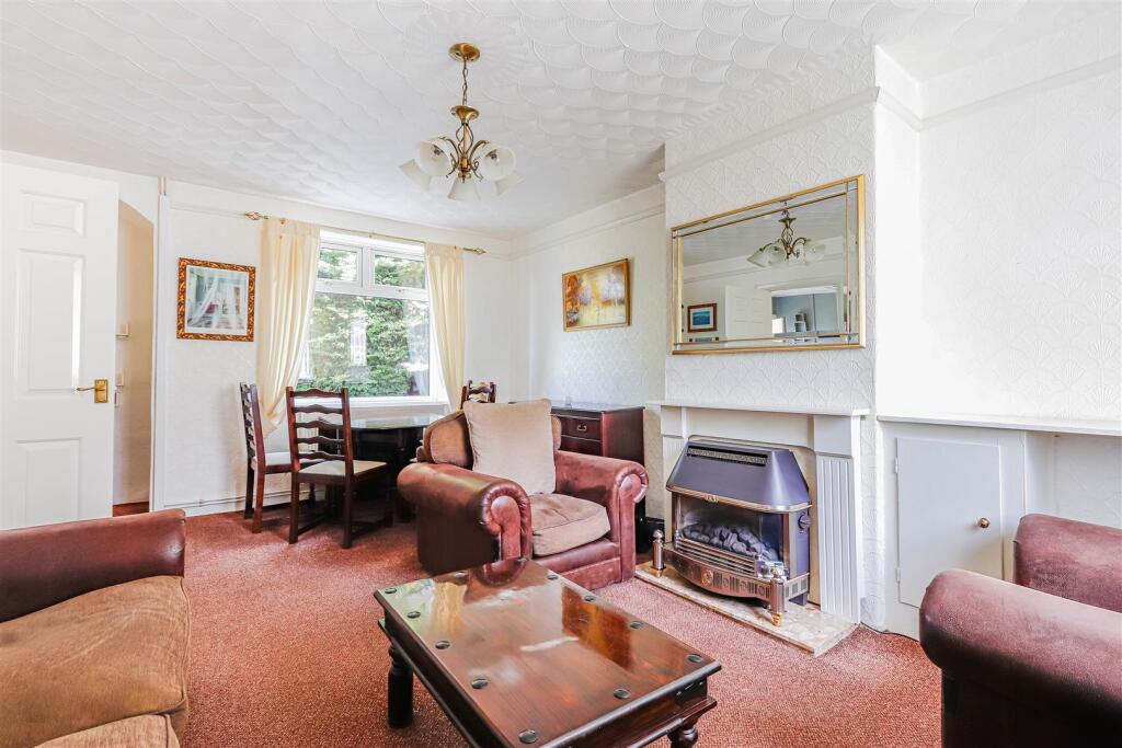 Caradoc Avenue_-4.jpg