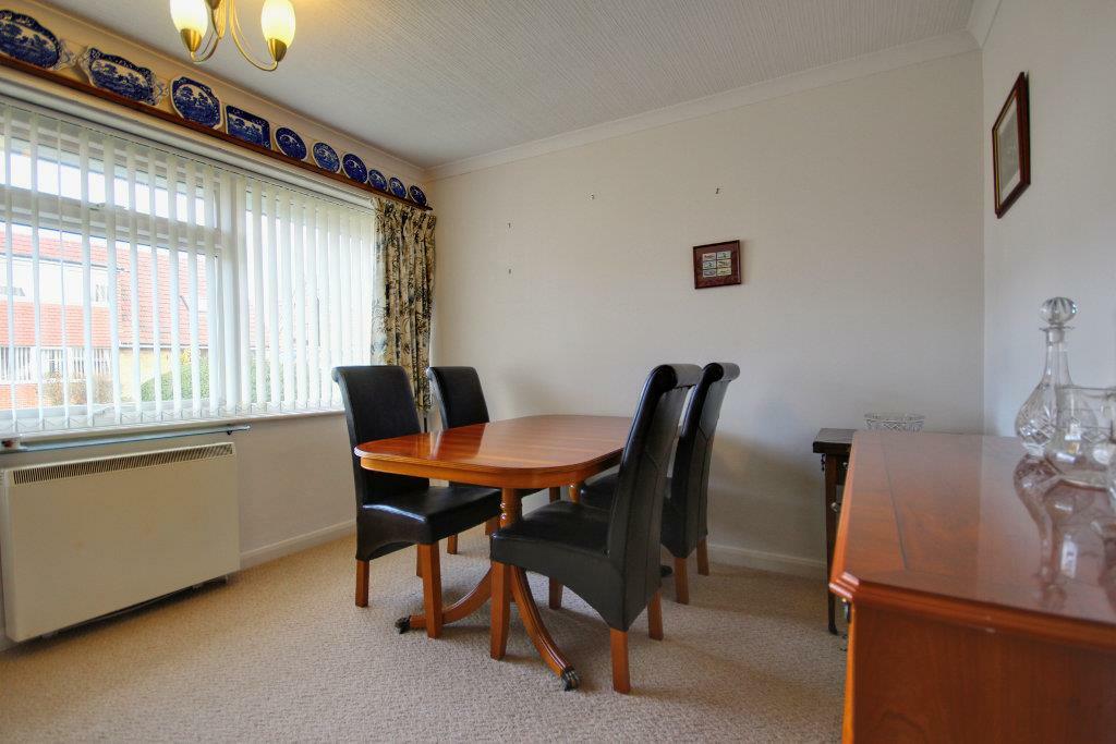 Dining/Sitting room