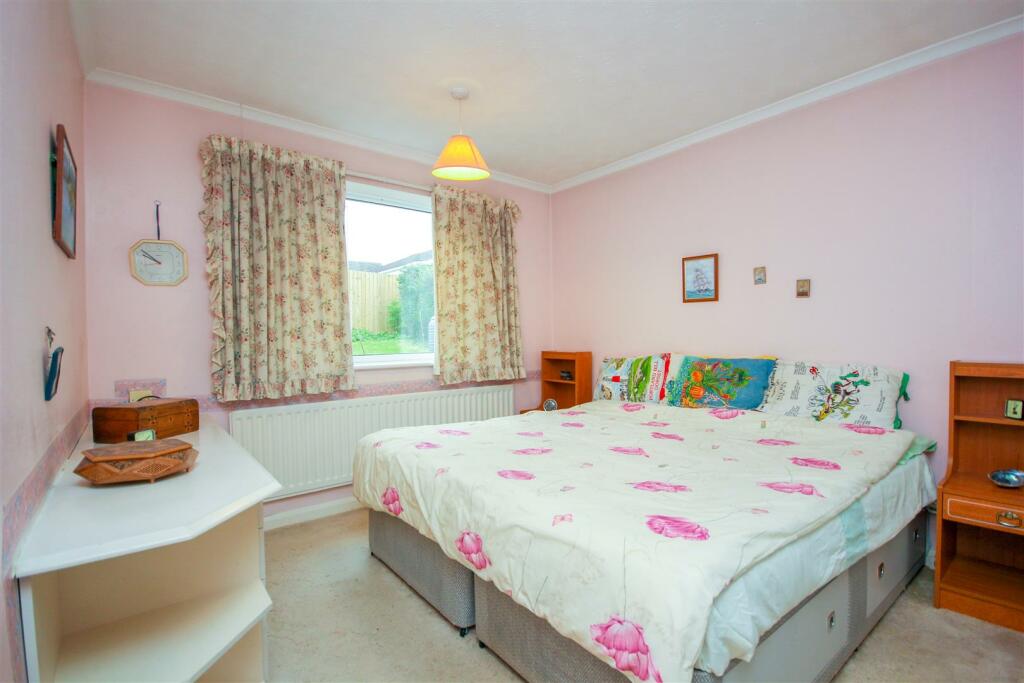 Master Bedroom.jpg