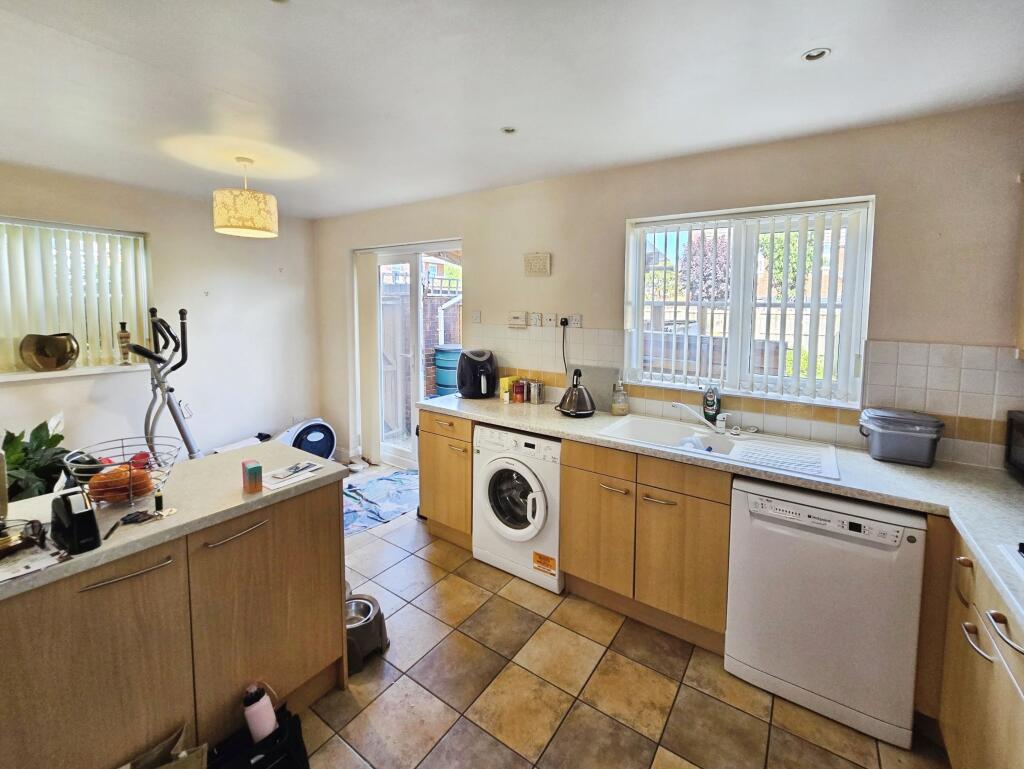 kitchen2