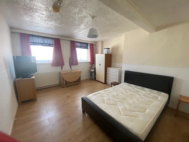 28 Gynn Avenue - Flat 4