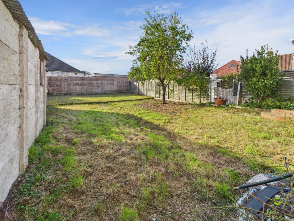 Presented by Clinton at EweMove Bexleyheath and Da