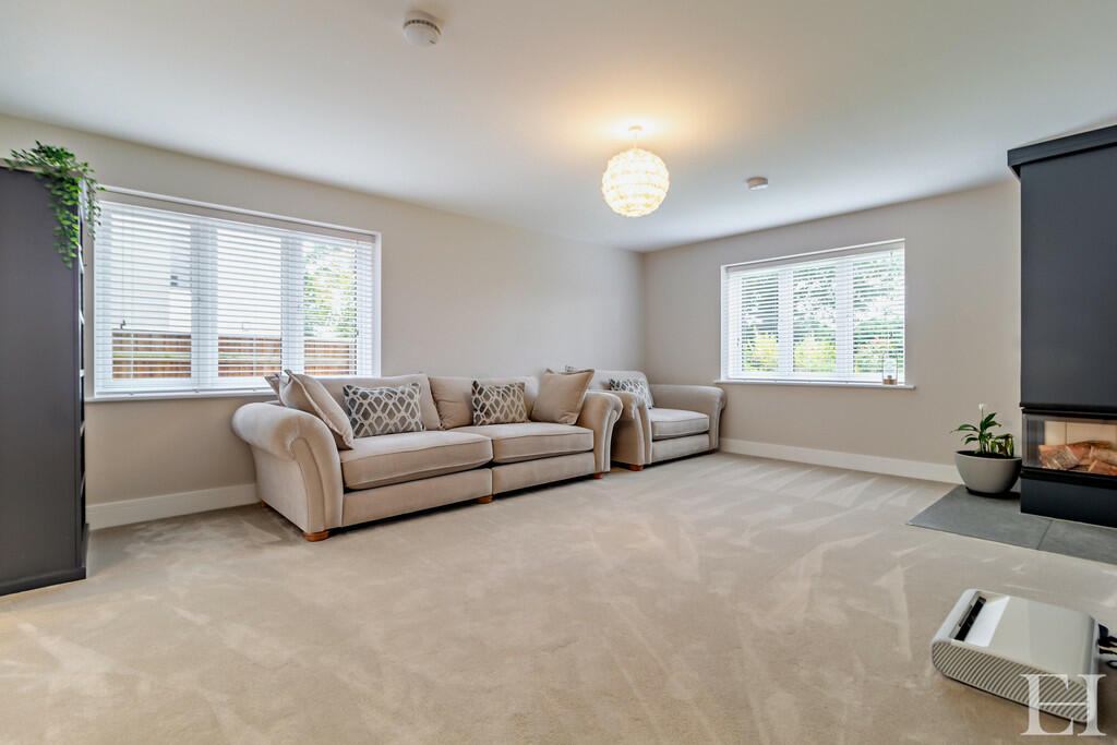 8598904-interiorW...