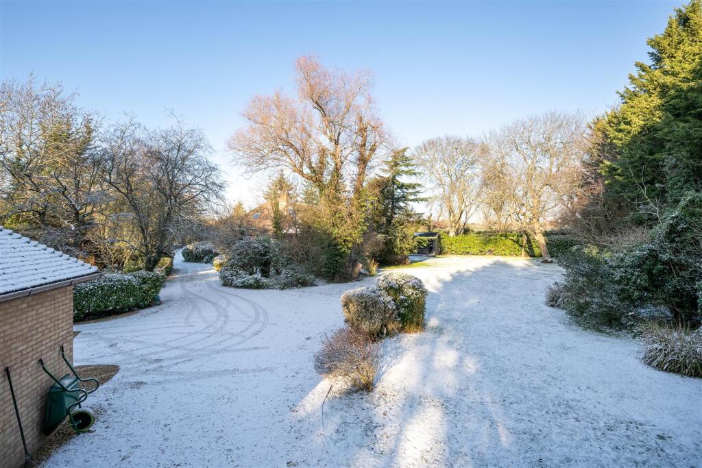 260105 - 90 Hookhams Lane, Renhold - 54.jpg