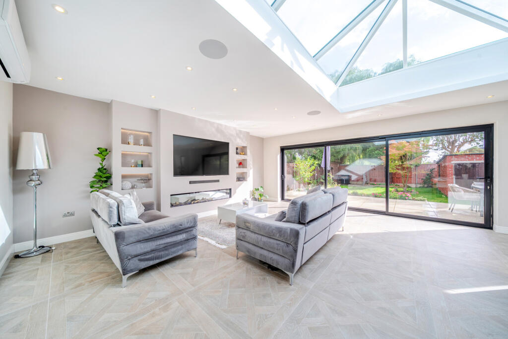 1350226-15-68c30e...