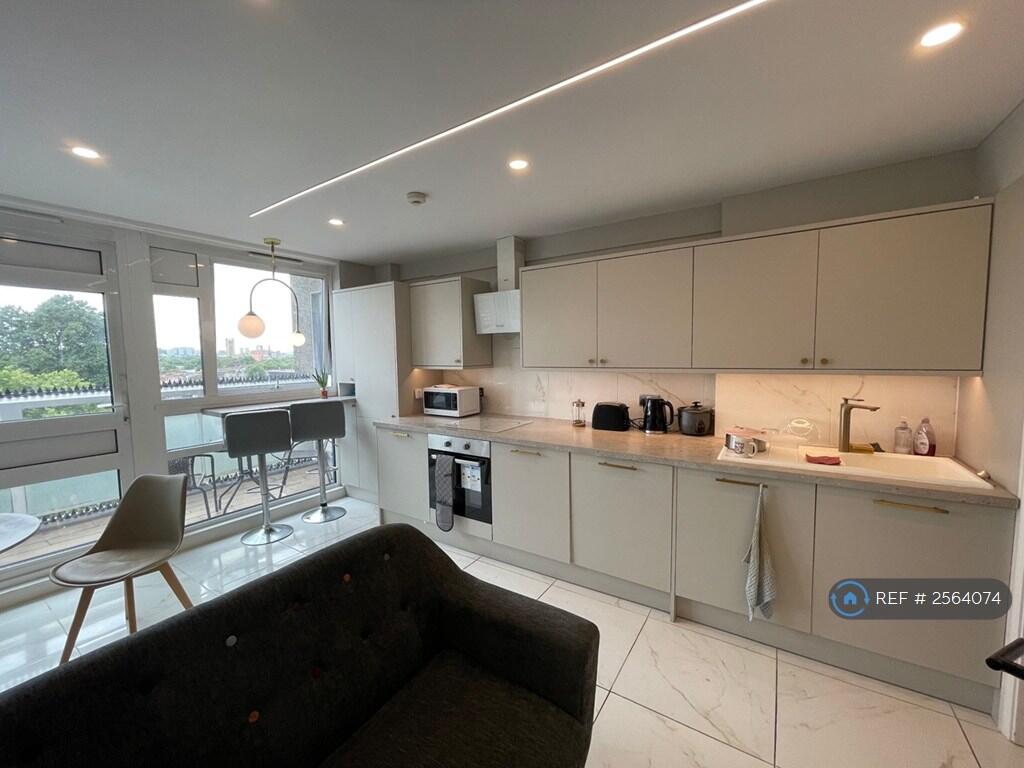 Living Room &#43;Open Kitchen